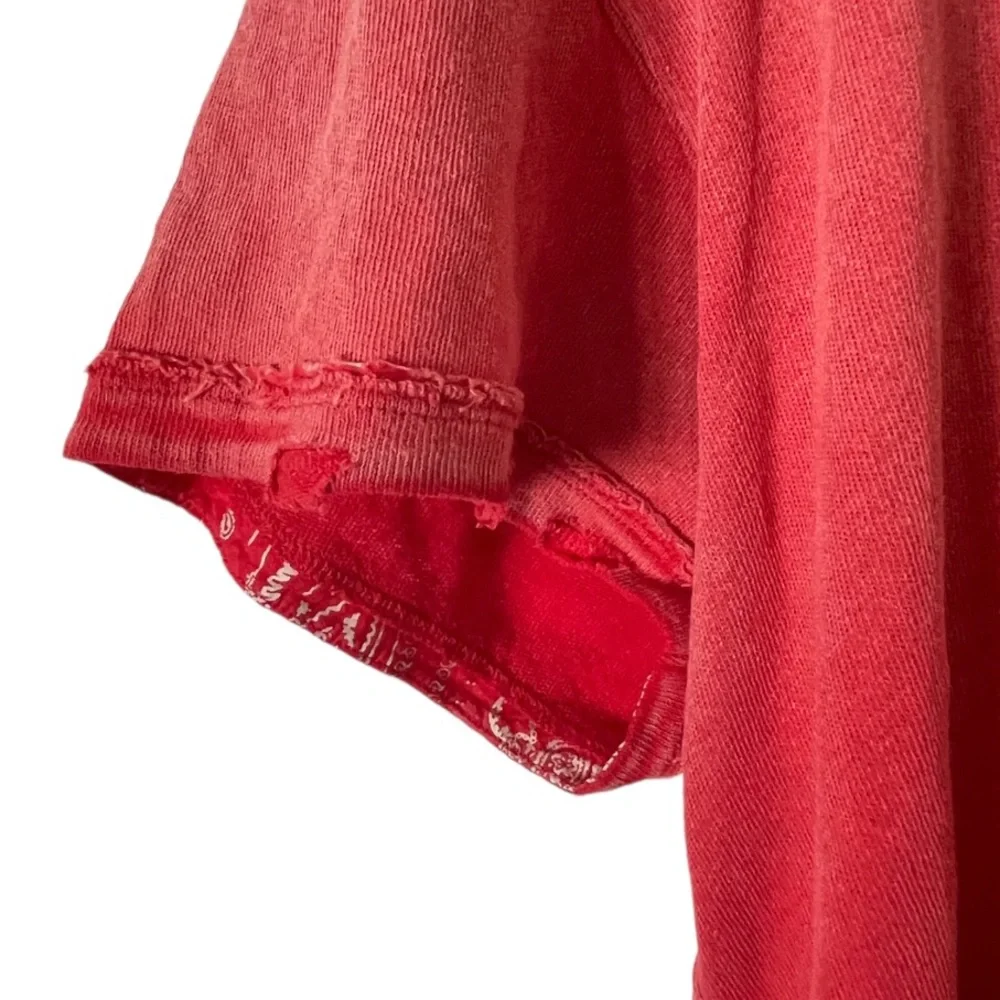 Free People slashes neckline